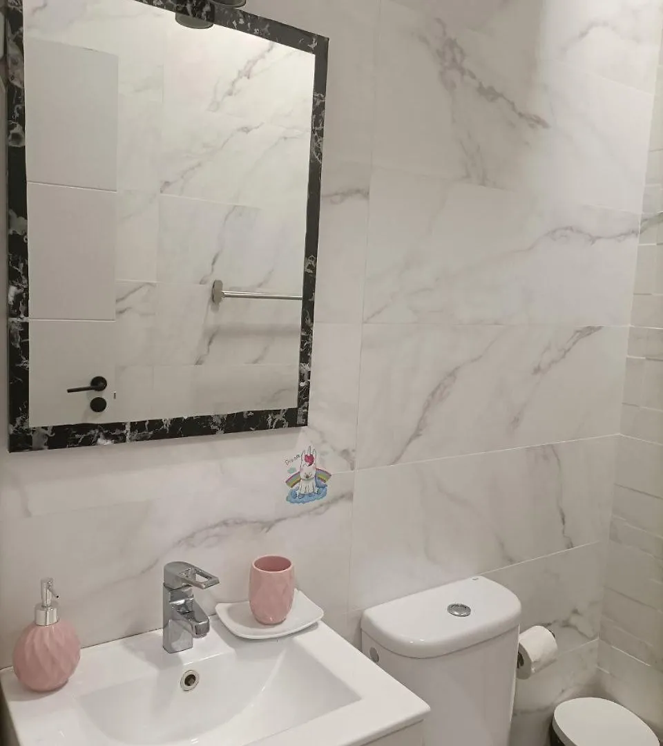 Los Tilos Apartments مالقة 0*,